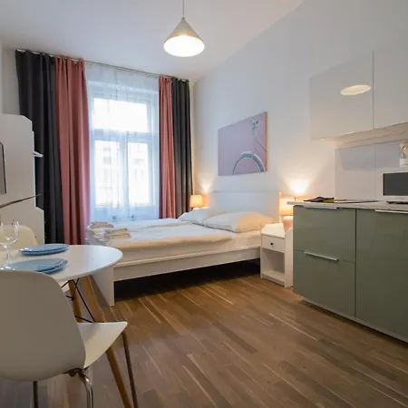 Stay Inn Apartments U Stundanky Apartment