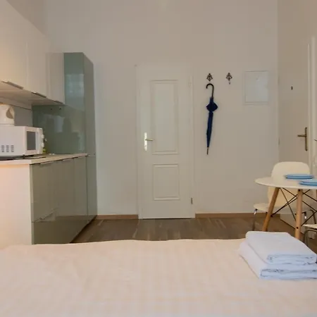 Stay Inn Apartments U Stundanky Apartment Prague